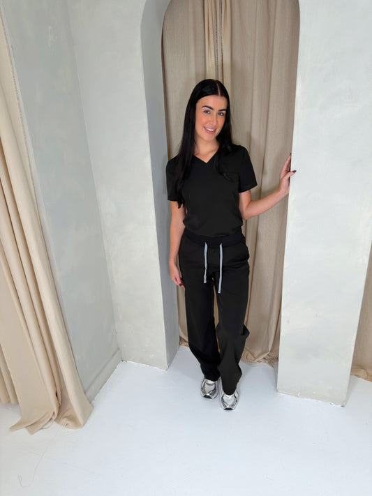 Classic Scrub Set In Jet Black
